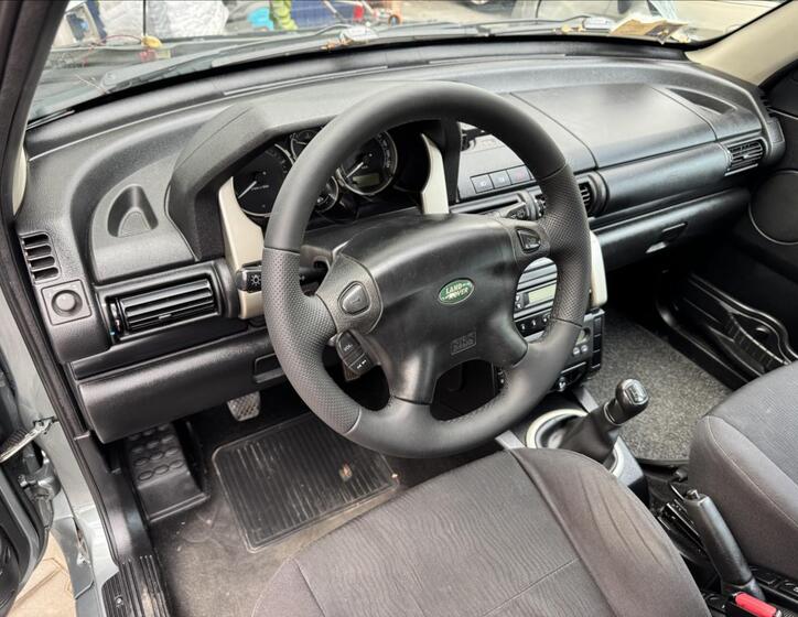 Land Rover Freelander 28