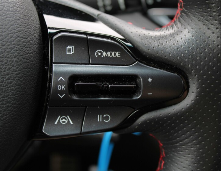 Hyundai i30 21
