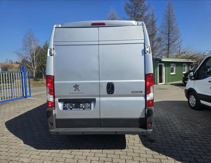 Peugeot Boxer 5