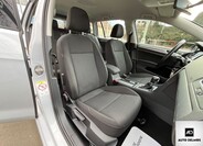 Volkswagen Golf 30
