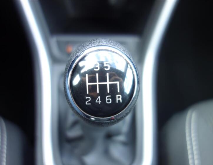 Suzuki S-Cross 26