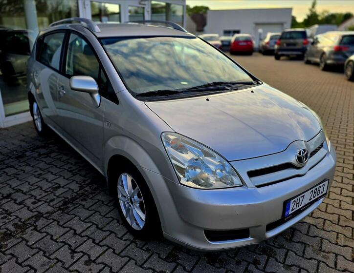 Toyota Corolla 8