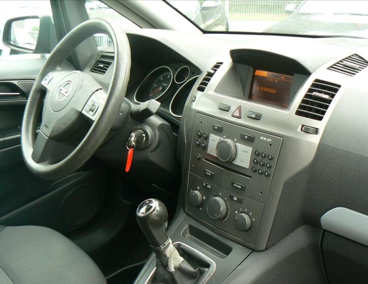 Opel Zafira 15