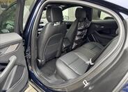 Jaguar I-Pace 9