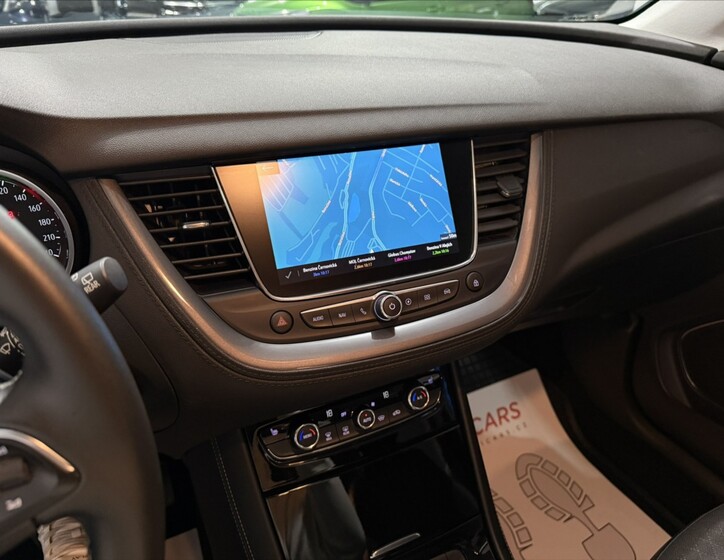 Opel Grandland X 11