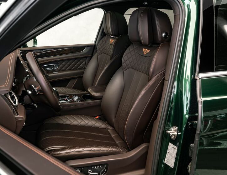 Bentley Bentayga 15