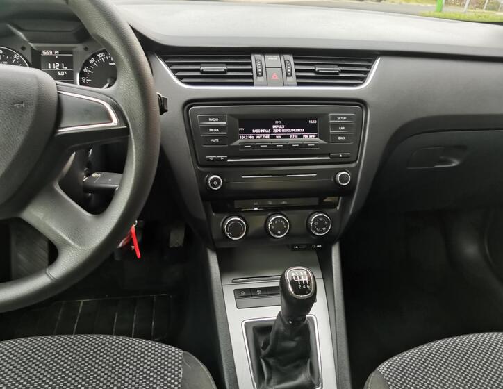 Škoda Octavia 16