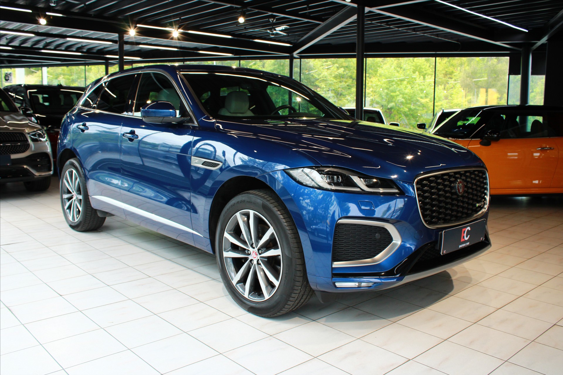 Jaguar F-Pace