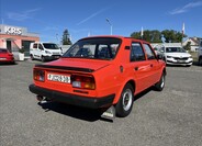 Škoda 105 6