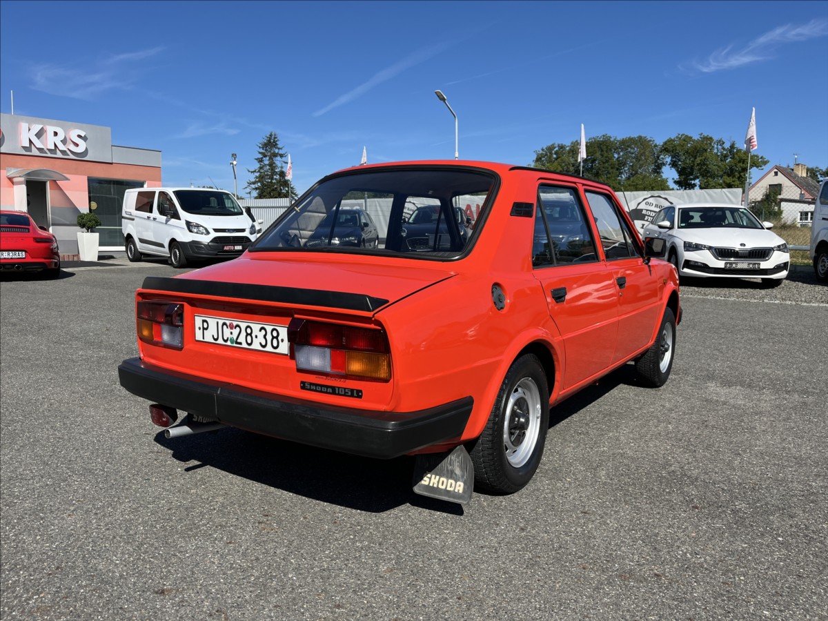 Škoda 105