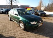 Volkswagen Bora 1