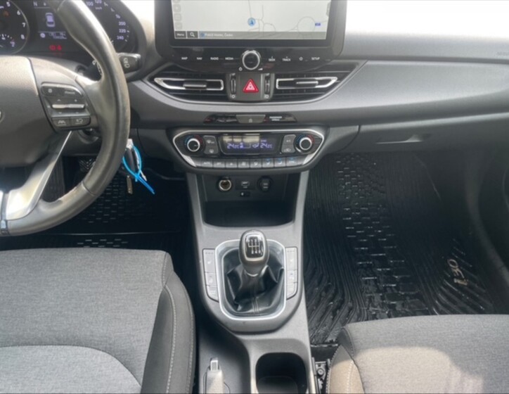 Hyundai i30 10