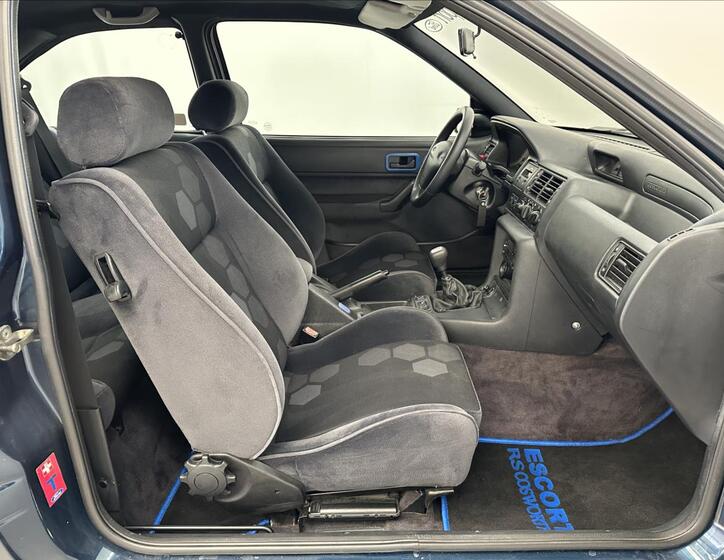 Ford Escort 20
