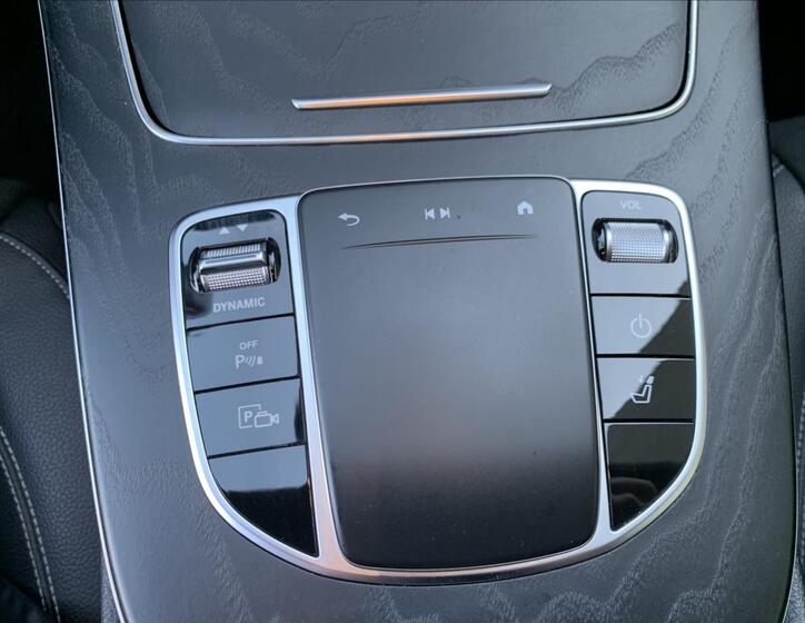 Mercedes-Benz Třídy E 26