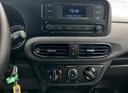 Hyundai i10 10