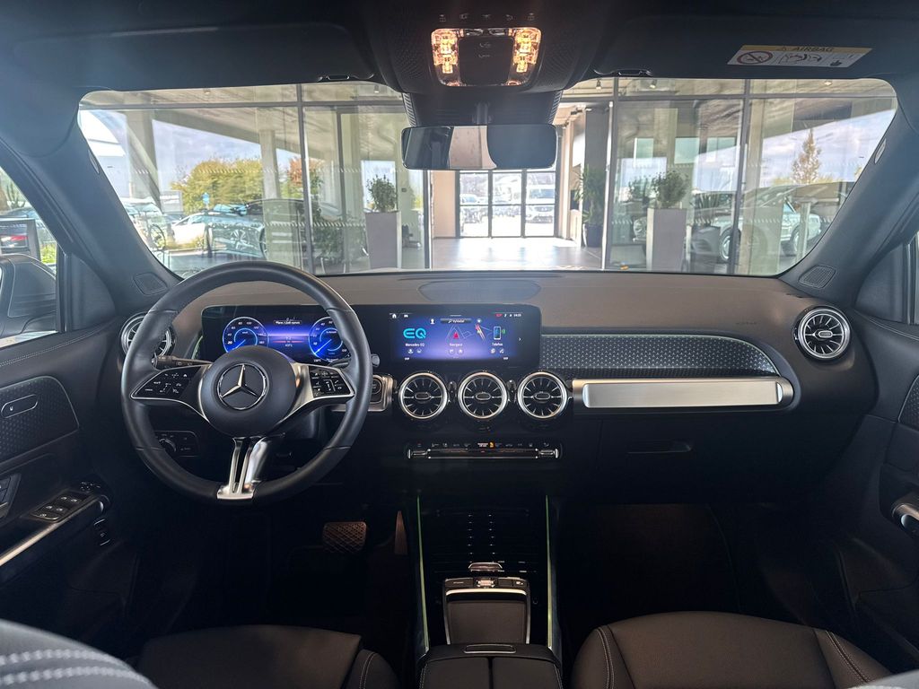Mercedes-Benz EQB