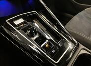 Volkswagen Golf 11