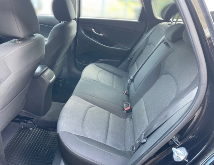 Hyundai i30 8