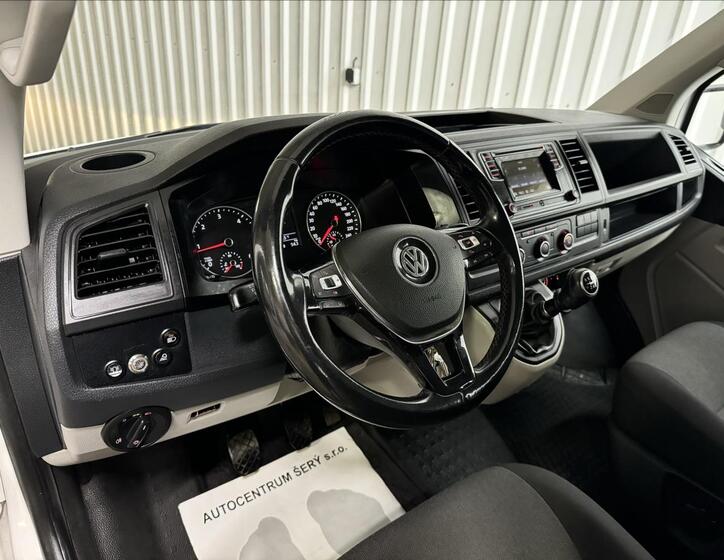 Volkswagen Transporter 16