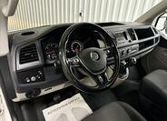Volkswagen Transporter 16