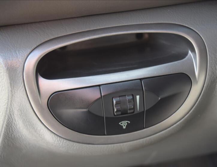 Hyundai Santa Fe 30