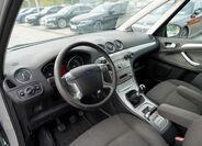 Ford Galaxy 22
