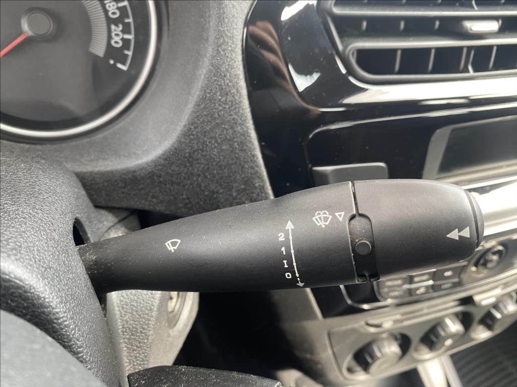 Peugeot 301