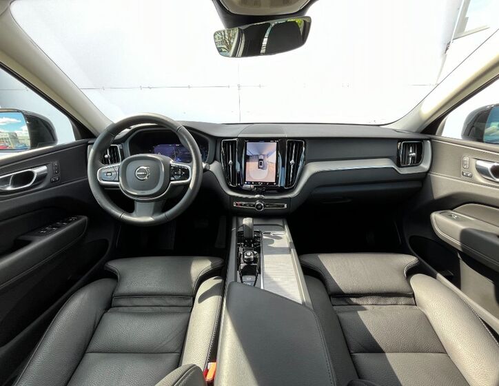 Volvo XC60 6