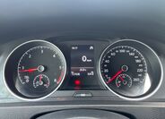 Volkswagen Golf 9