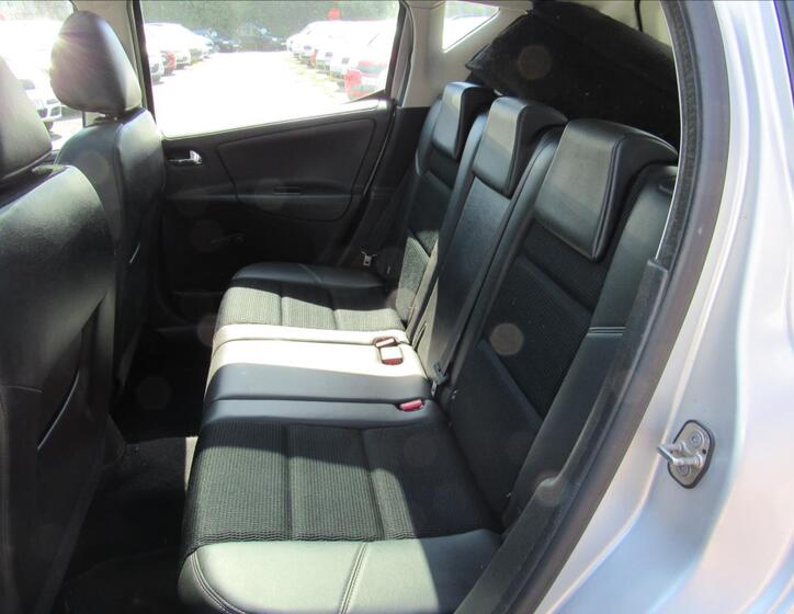 Peugeot 207 10