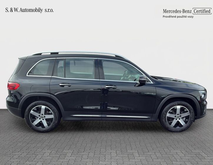 Mercedes-Benz GLB 5