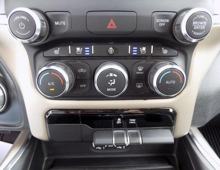 Dodge RAM 1500 32