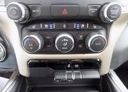 Dodge RAM 1500 32