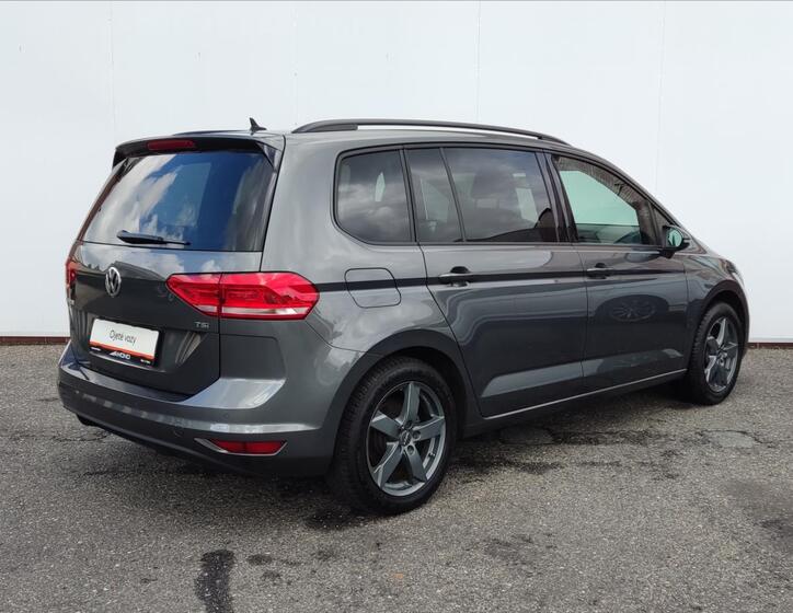 Volkswagen Touran 28