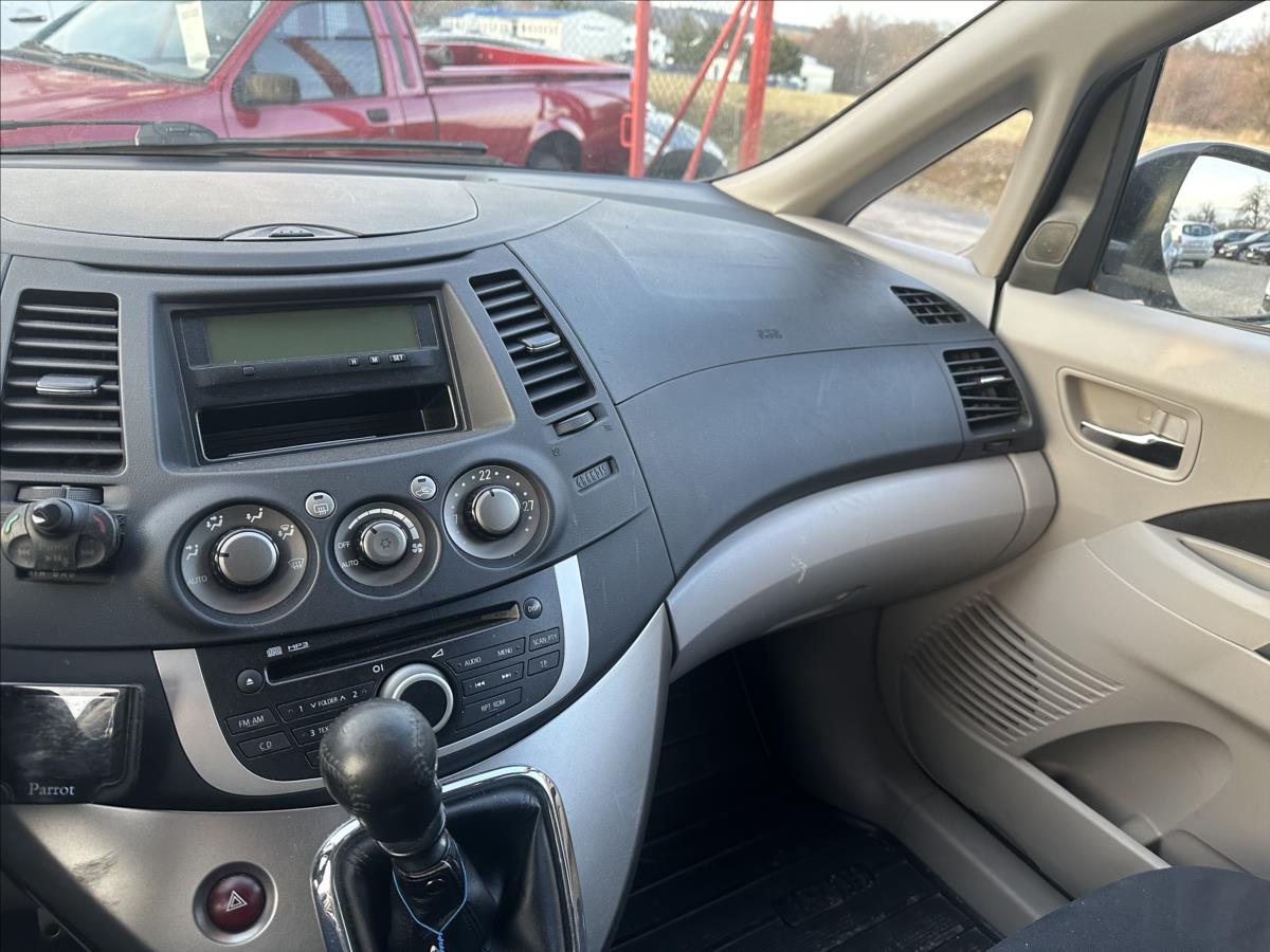 Mitsubishi Grandis