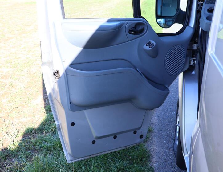 Ford Transit 11