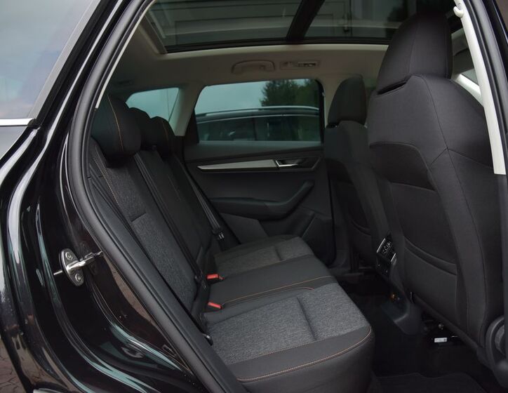 Škoda Karoq 24
