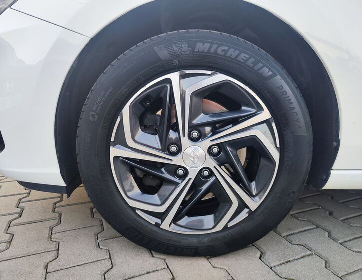 Hyundai i30 29