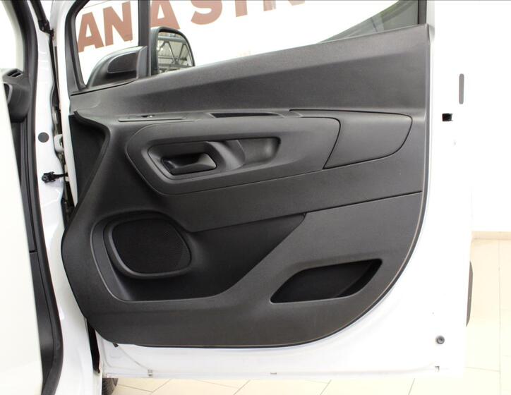 Opel Combo 11