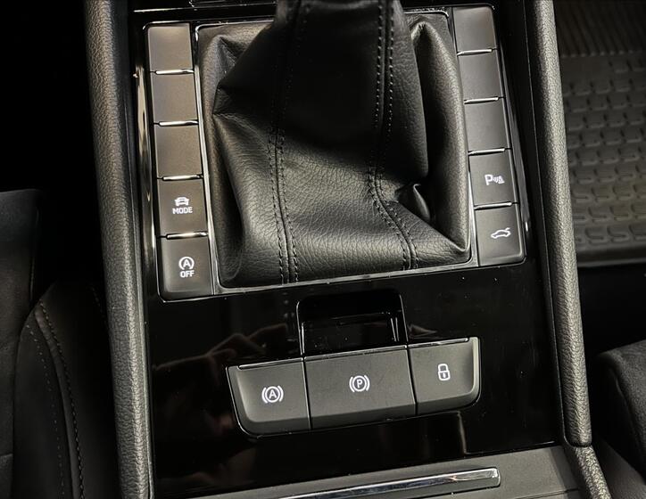 Škoda Superb 17