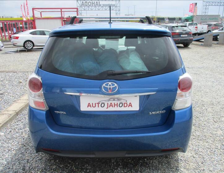 Toyota Verso 7