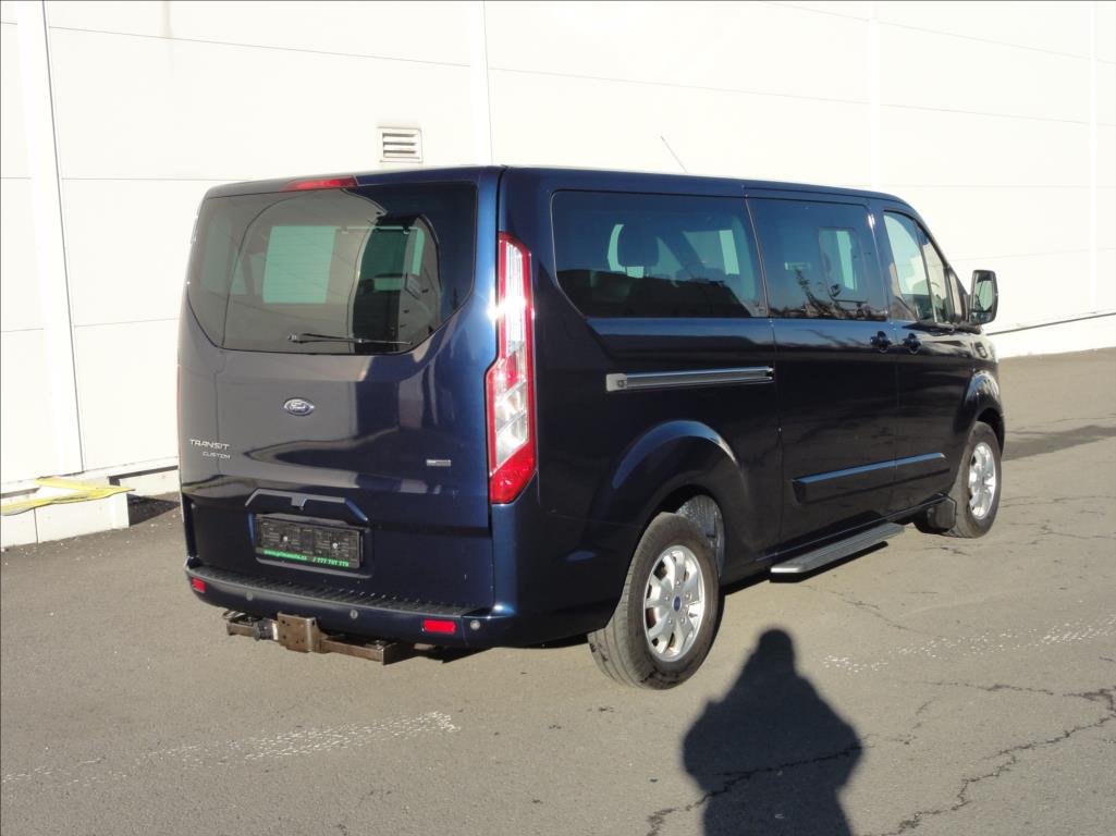 Ford Tourneo Custom