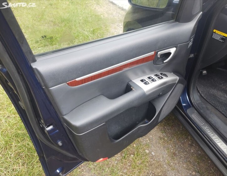 Hyundai Santa Fe 5