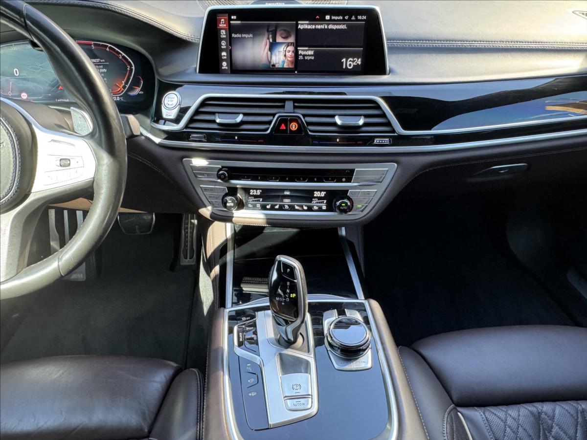 BMW Řada 7