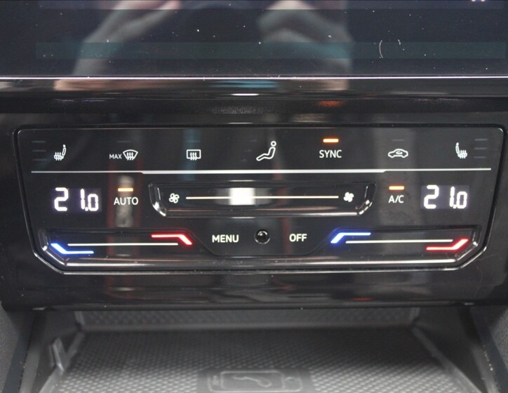 Volkswagen Passat 24