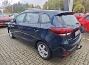 KIA Carens 4