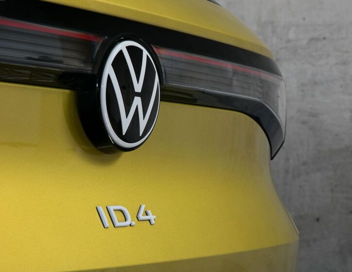 Volkswagen ID.4 12