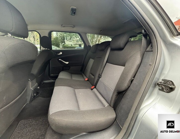 Ford Mondeo 22