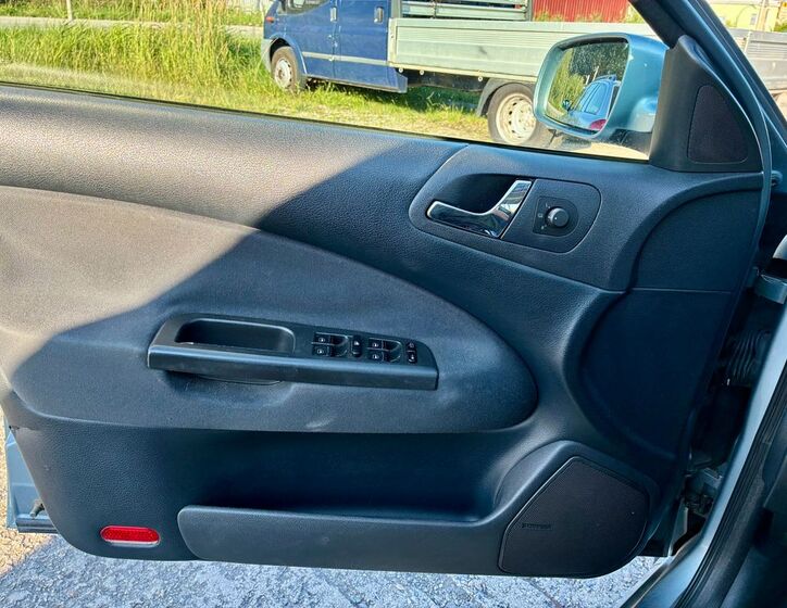 Škoda Octavia 14