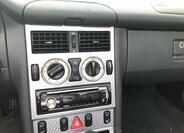 Mercedes-Benz SLK 9